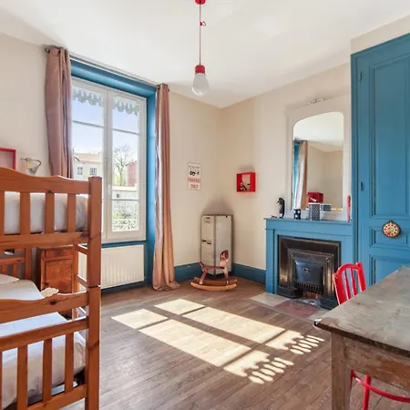 Holiday home Maison Emeraude - Welkeys Ecully